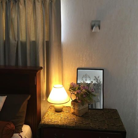 A Cozy Room With It'S Own Privacy Upper Hutt Exterior photo